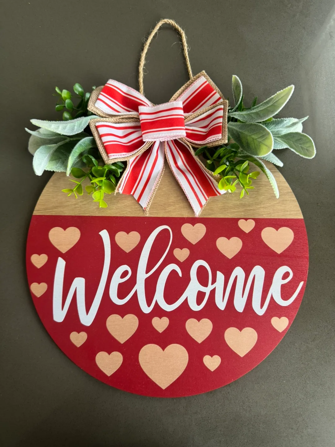 Welcome Heart Door Hanger thumbnail