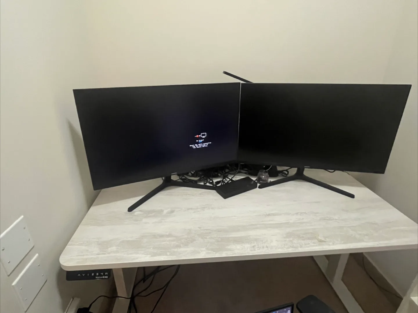 Motion stand desk thumbnail