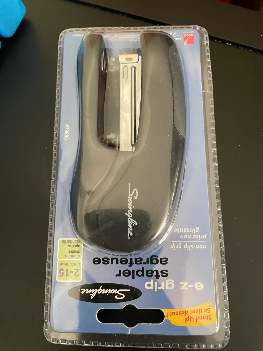 BRAND NEW Swingline e-z grip stapler thumbnail