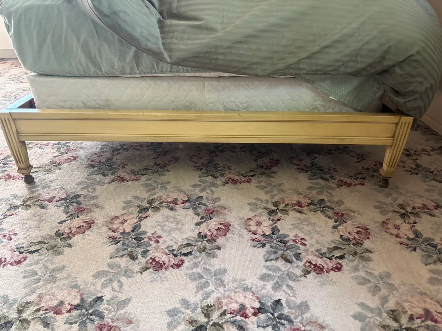 Vintage Ornate Bed Frame image indicator(4)