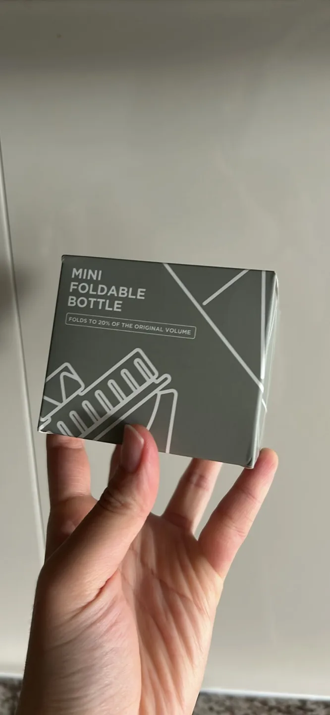 Brand new Collapsible Foldable Water Bottles 🏒 image indicator(5)