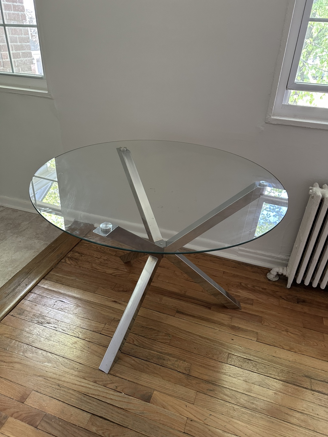 Glass Top Round Dining Table