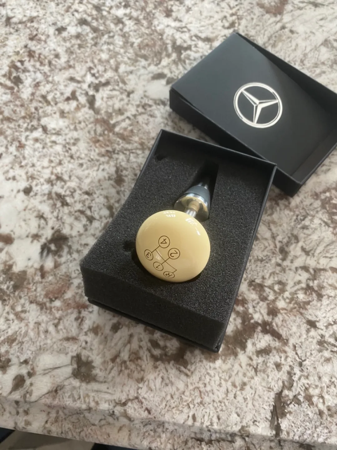 Mercedes-Benz Wine Bottle Stopper thumbnail