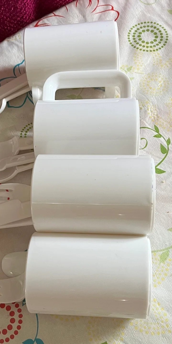 Wicker Picnic Basket Set with Utensil & 4 Mugs image indicator(4)