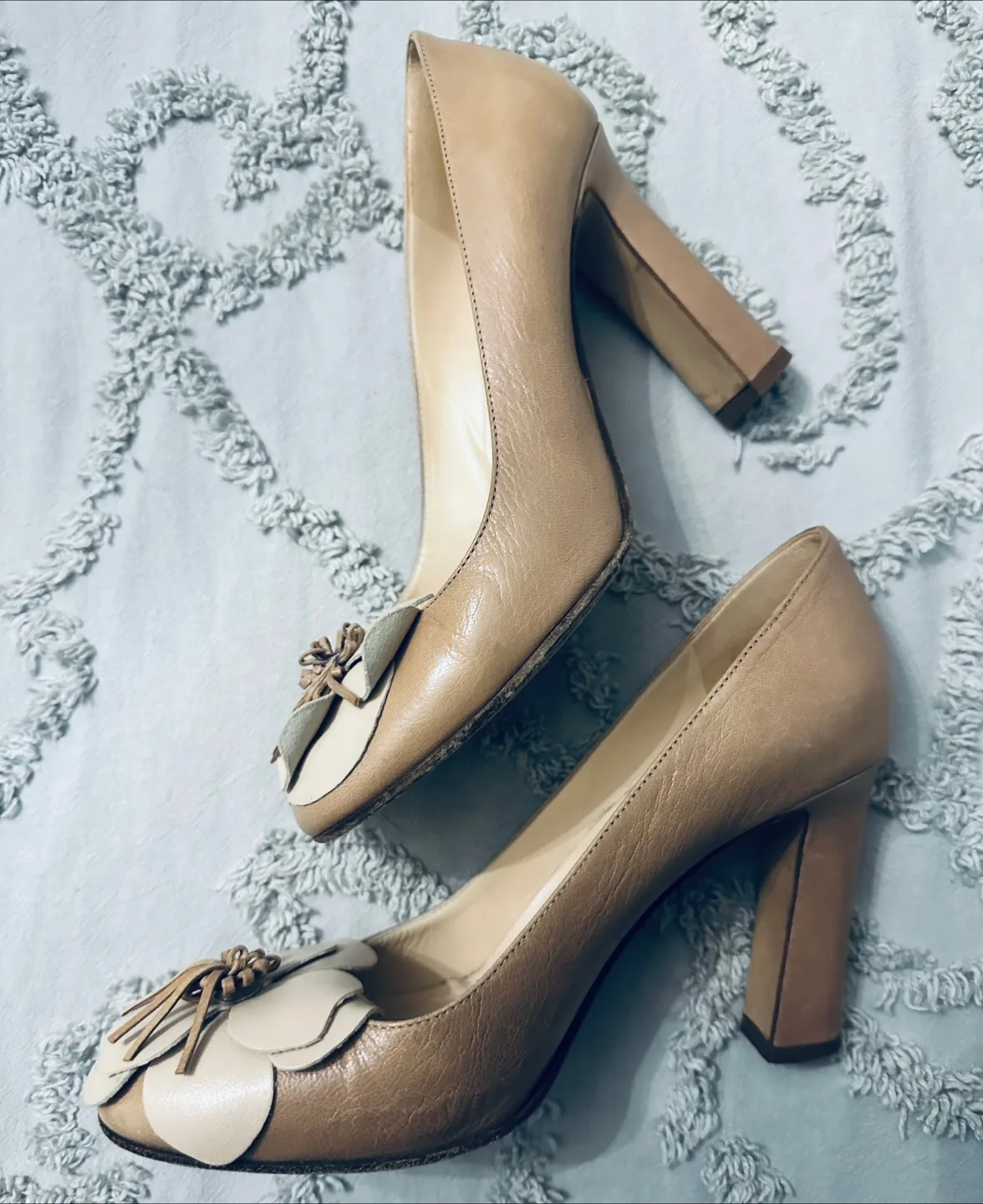 Kate Spade Beige Leather Heels with Floral Detail image indicator(5)
