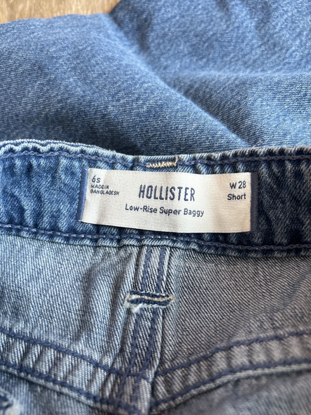 New Hollister Low-Rise Super Baggy Jeans - Size 6 Short - photo 4