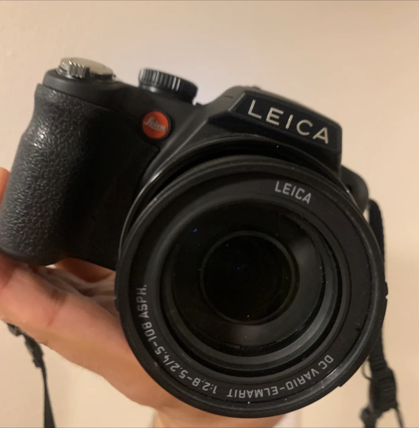 Leica V-LUX 2 Digital Camera image indicator(10)