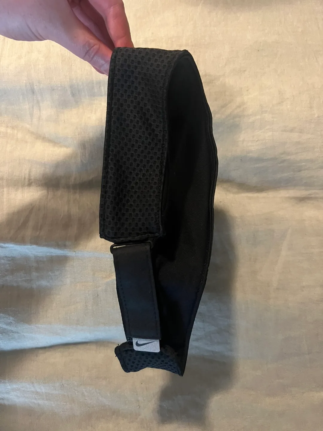 Nike tailwind dri-fit visor image indicator(4)