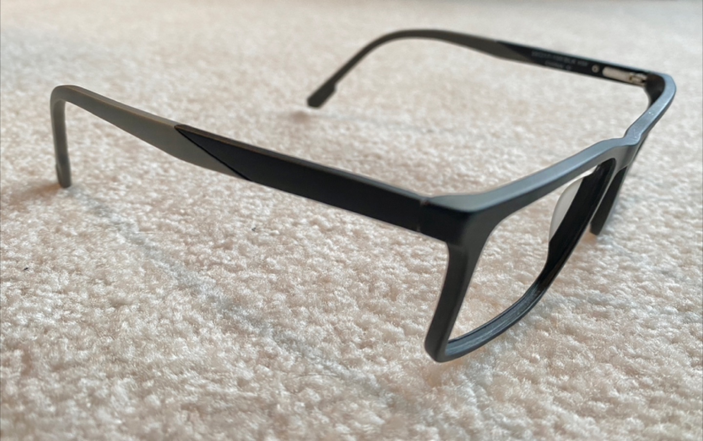 Chic Eyeglass Frames - photo 3