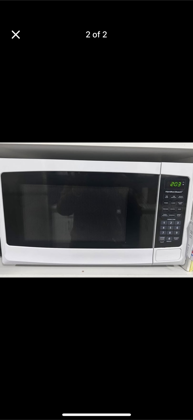 Hamilton Beach Microwave Oven - photo 2