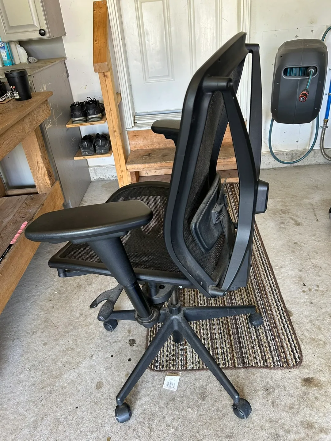 Herman Miller Mirra 2 Chair - Black image indicator(2)