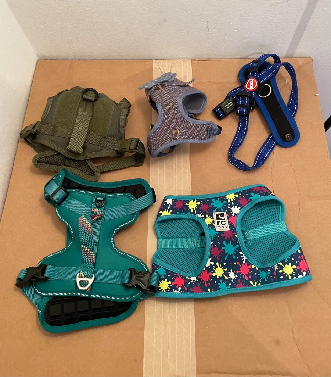 Small Dog Harnesses Lot thumbnail