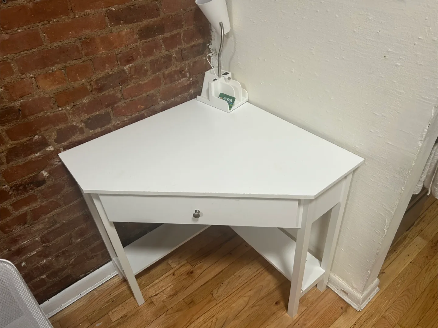 White Corner Desk with Drawer thumbnail