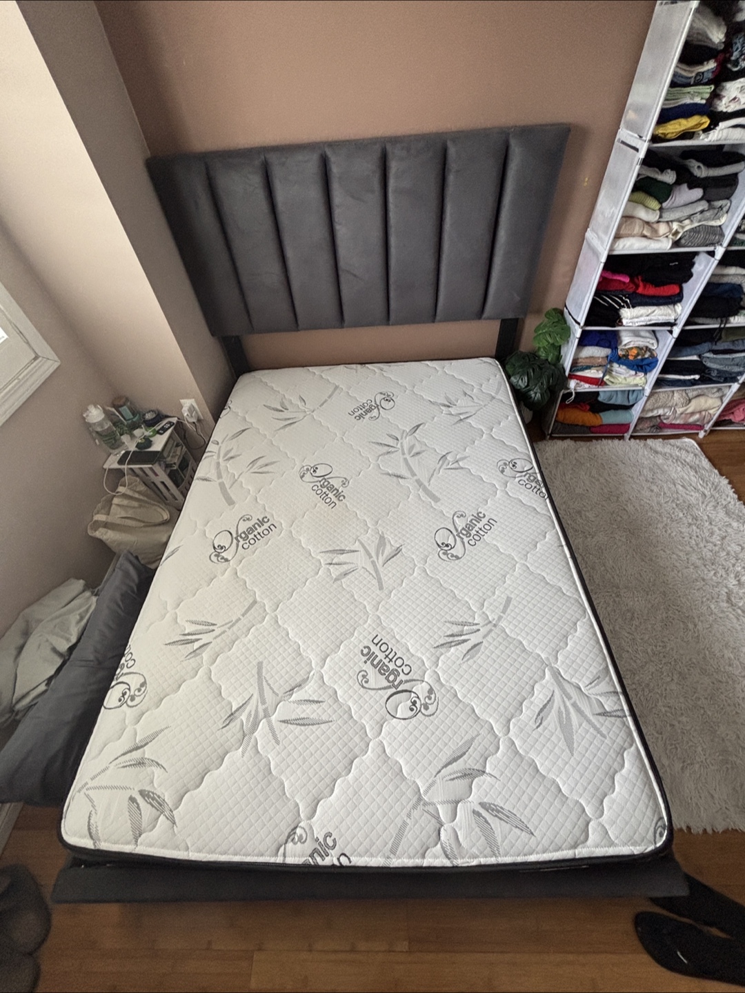 Double Size Bed Frame with Mattress - photo 3