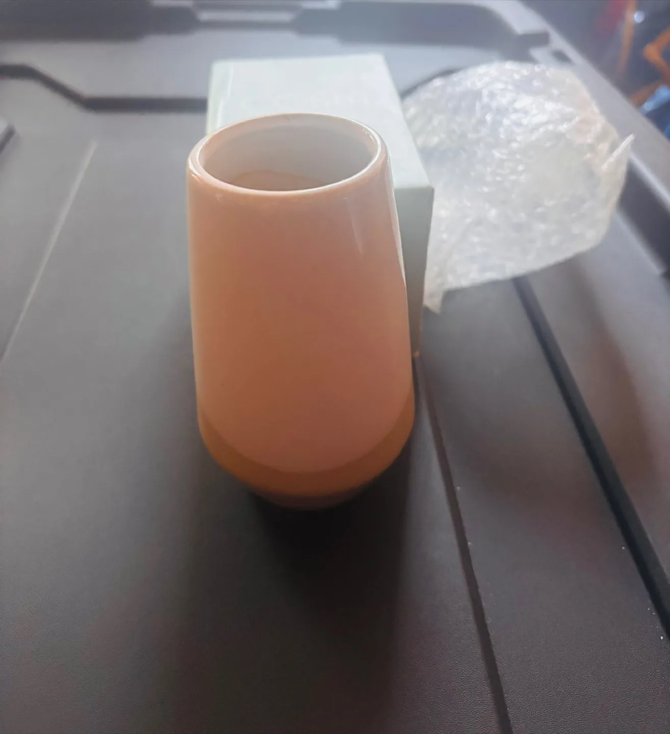 Black Friday : Costa Mesa Supply Vase image indicator(2)