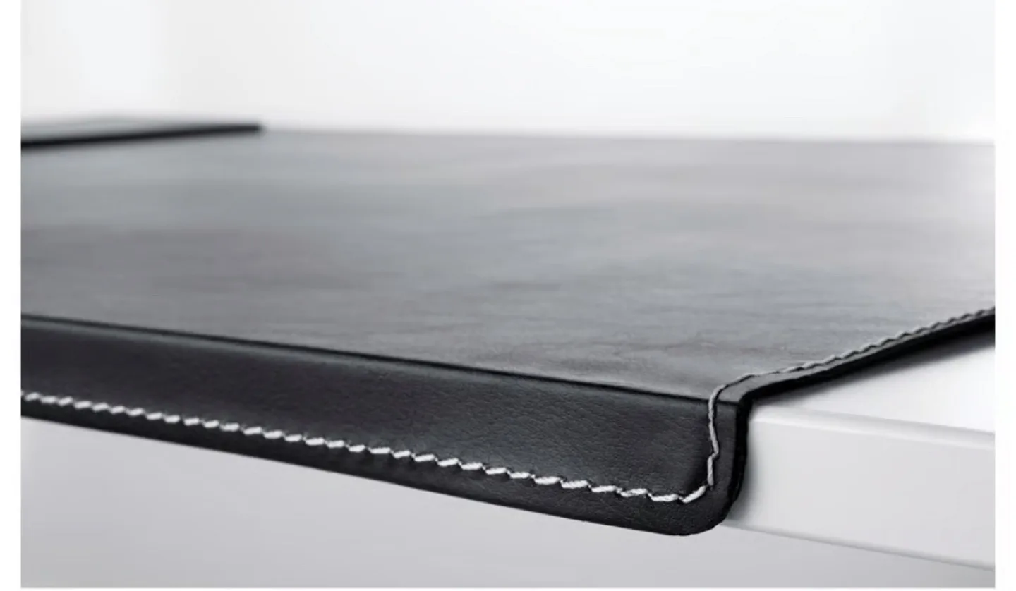 Black Half-Circle Desk Pad image indicator(3)