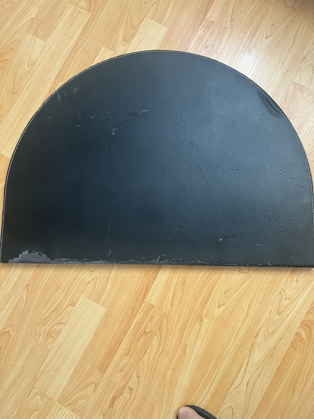 Black Half-Circle Desk Pad
