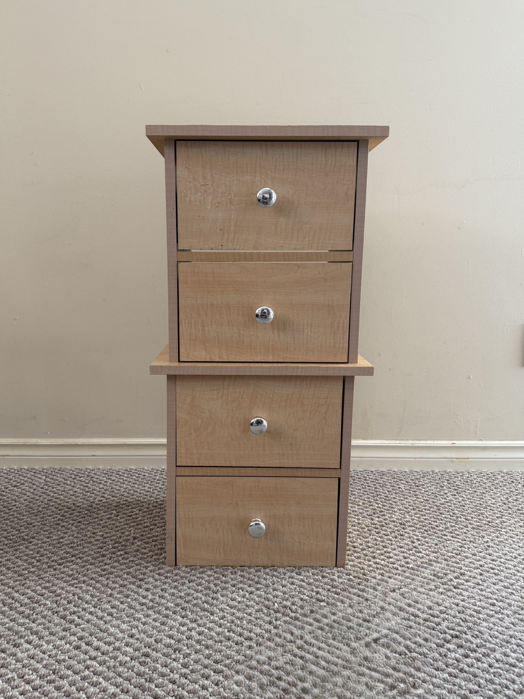4-Drawer Wooden Cabinet / Bedside Cupboard
