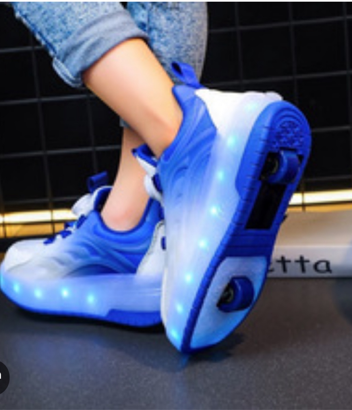 Heelys Vegao Roller Shoes - Size 4.5 US