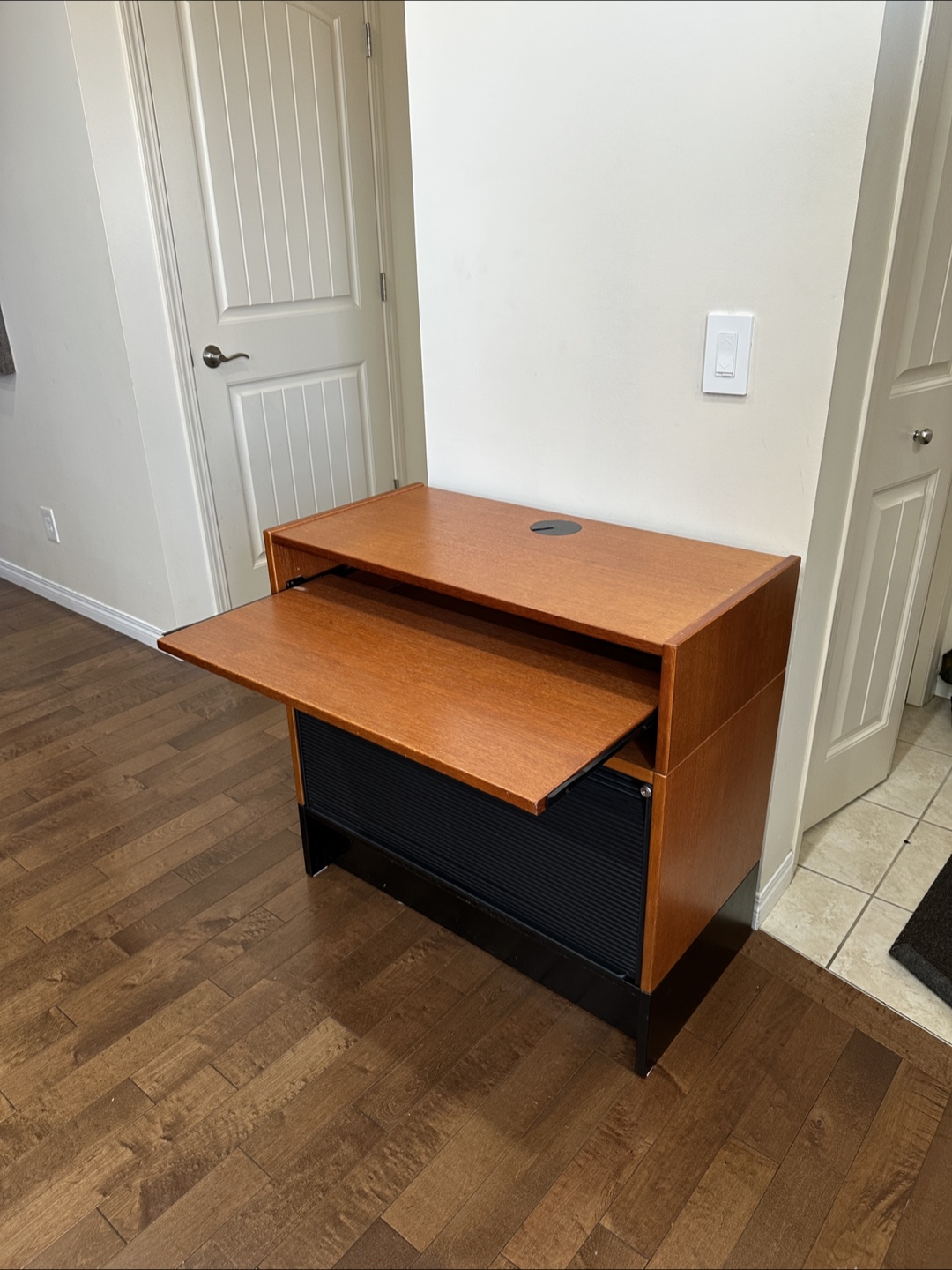 Compact Wooden Desk w/ Storage & Tray
