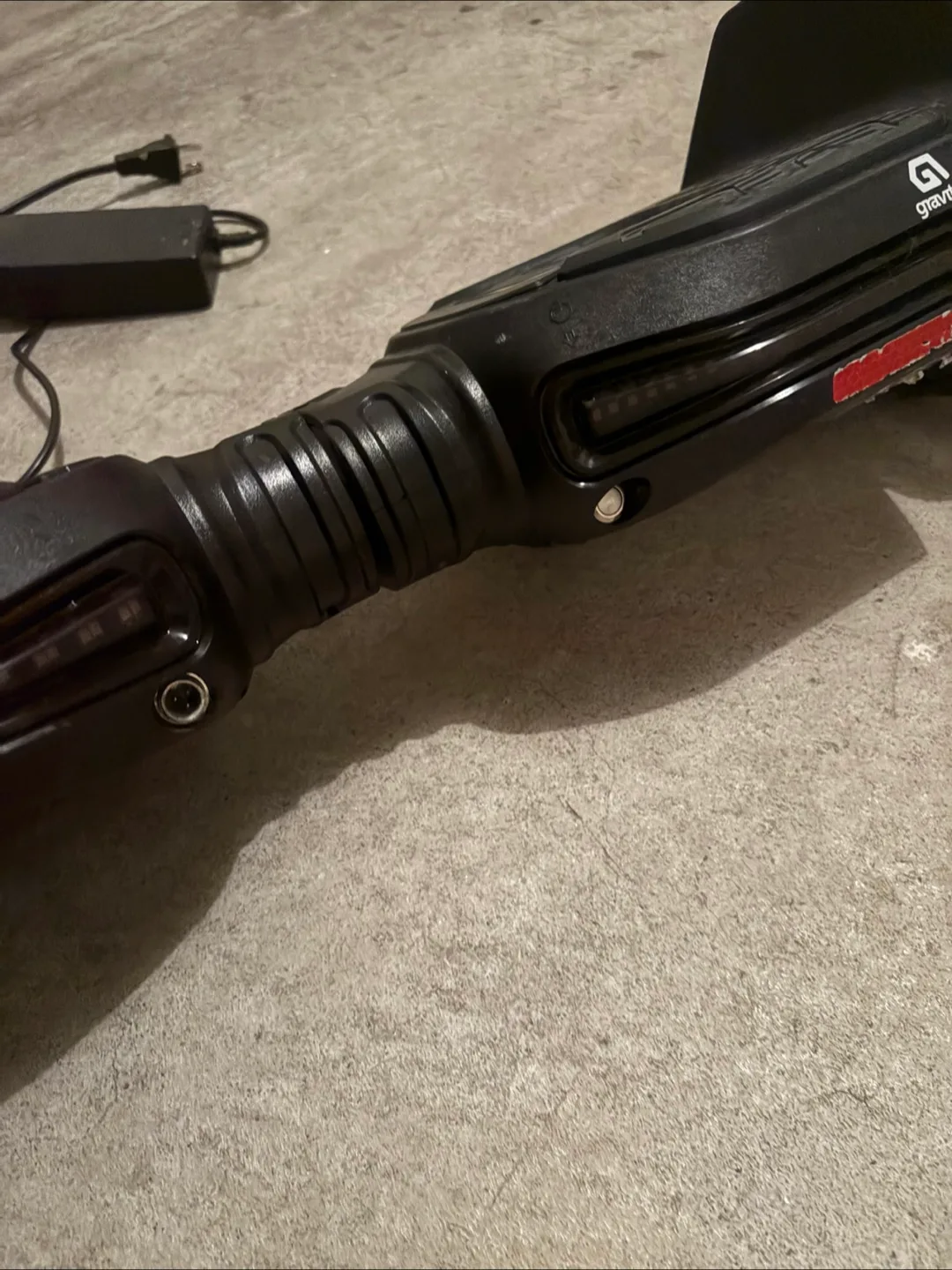 Black Hoverboard with Charger image indicator(6)