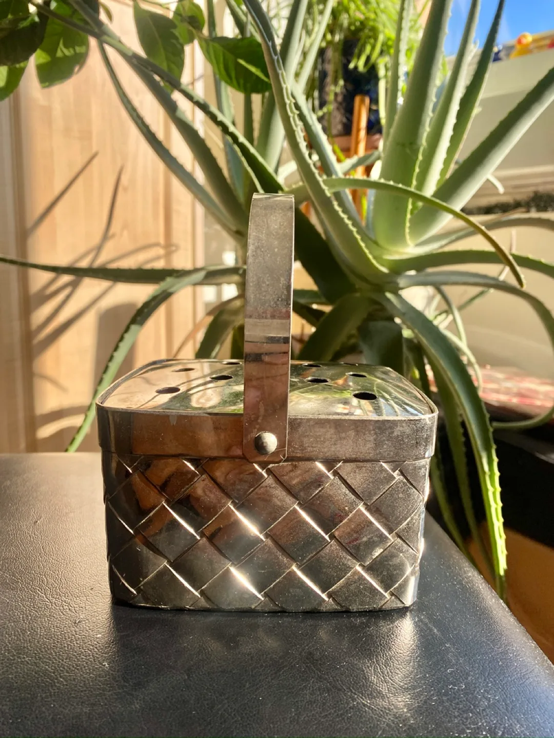 Vintage Decorative Silver Basket Box image indicator(2)