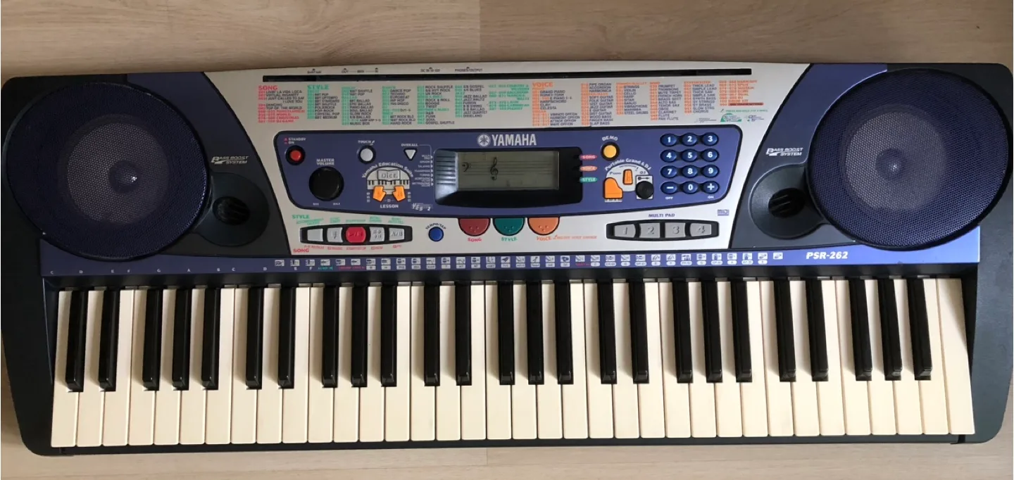 Yamaha PSR-262 Keyboard thumbnail