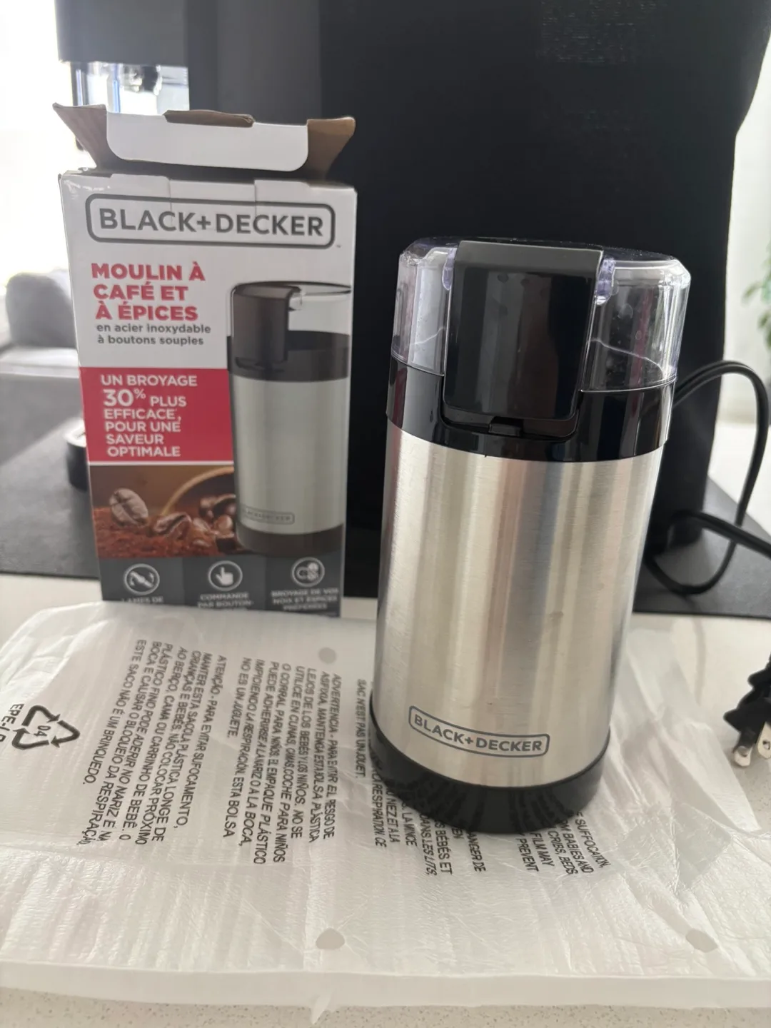 Black+Decker Coffee & Spice Grinder - New in Box! thumbnail