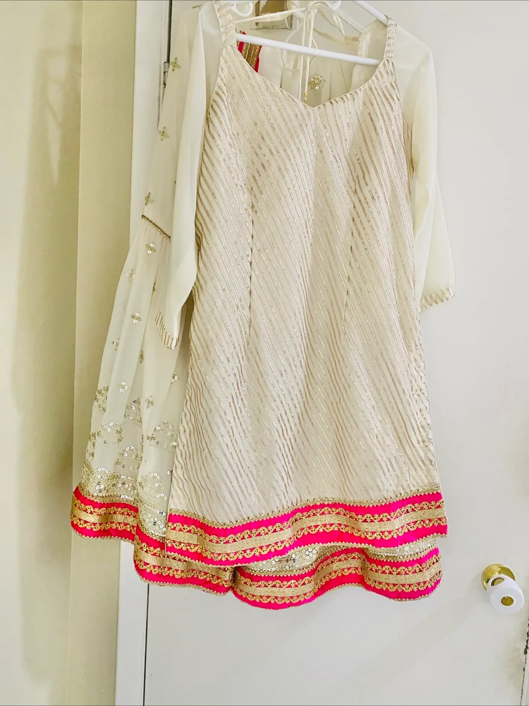 Beautiful 😍 gharara set heavy embellishments thumbnail