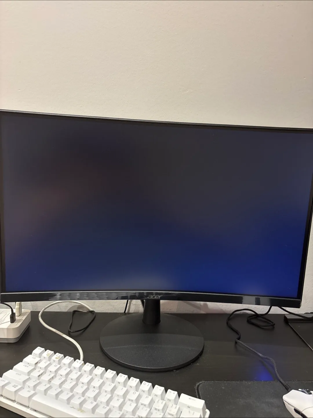 Selling gaming pc and monitor image indicator(2)