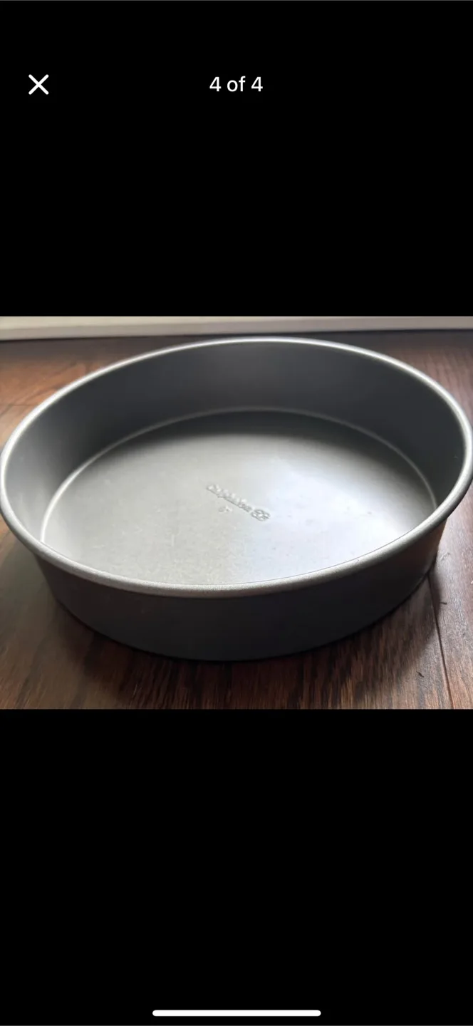 Calphalon Nonstick Bakeware, Round Cake Pan, 9-inch 🇨🇦 image indicator(3)