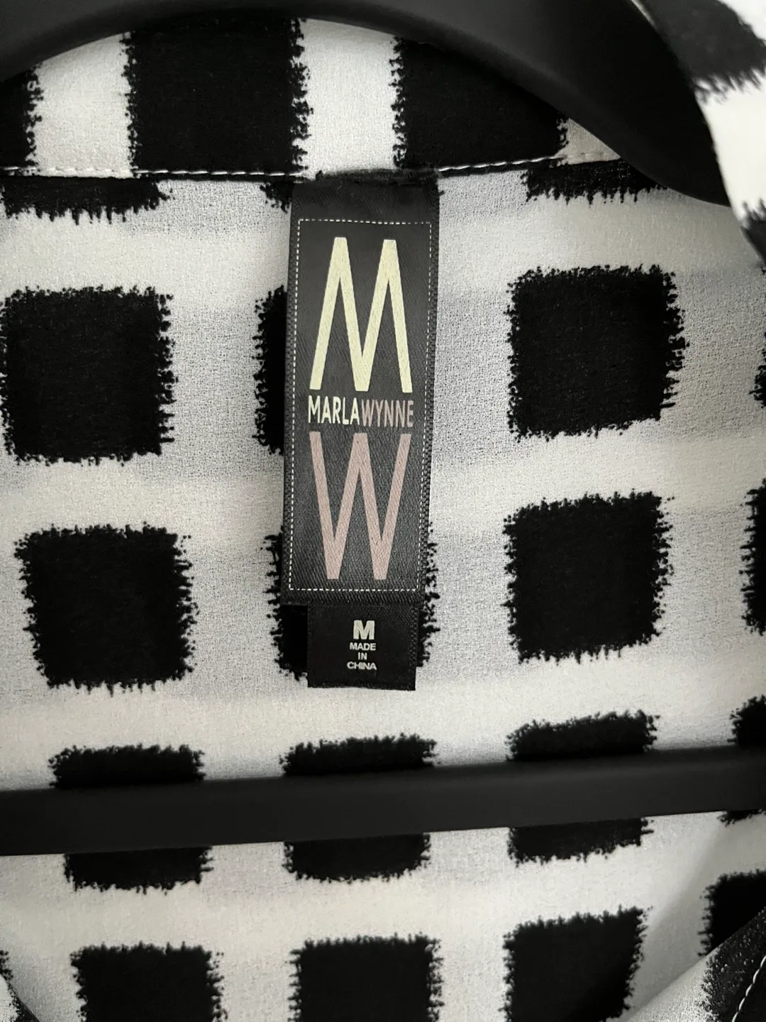 Marla Wynne Black & White Shirt - Size M image indicator(3)