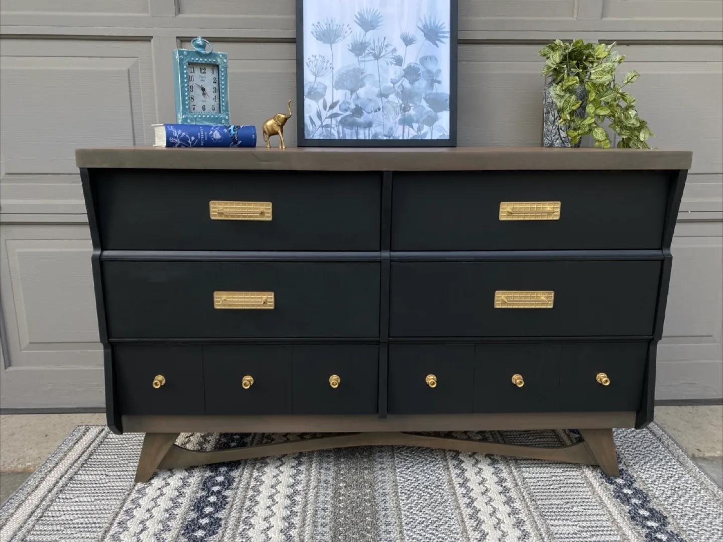 🖤 Mid-Century Modern Dresser Set image indicator(6)