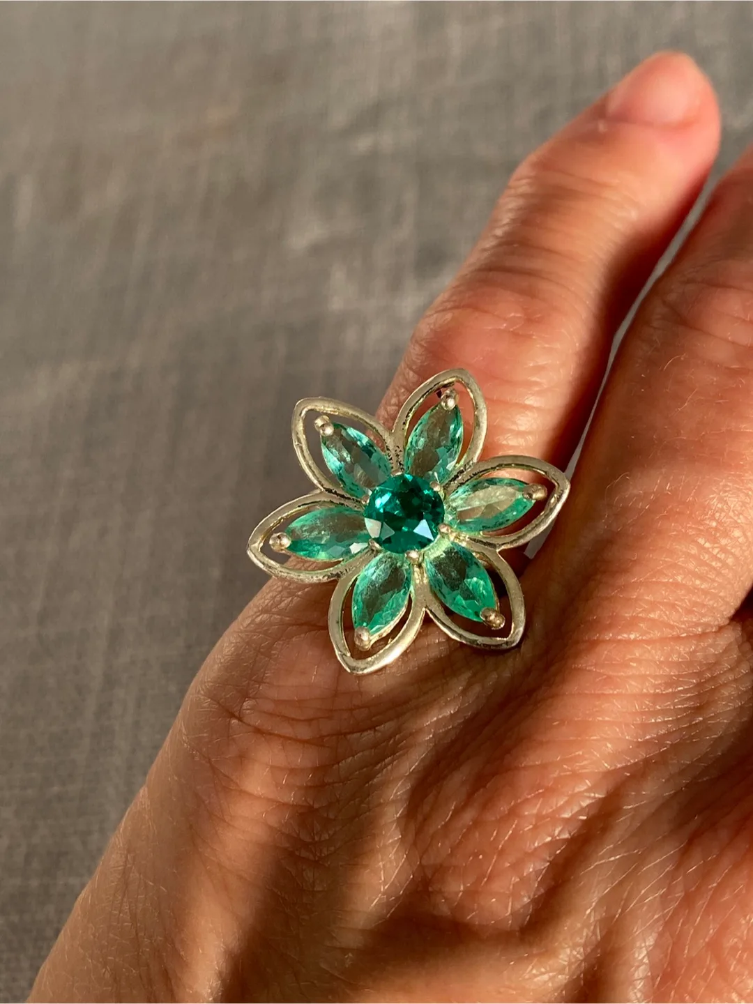 New Silver Flower Ring with natural tourmaline stones. thumbnail