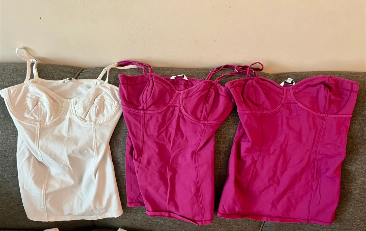 Talula Bustier Tank Tops 🇨🇦Size S thumbnail