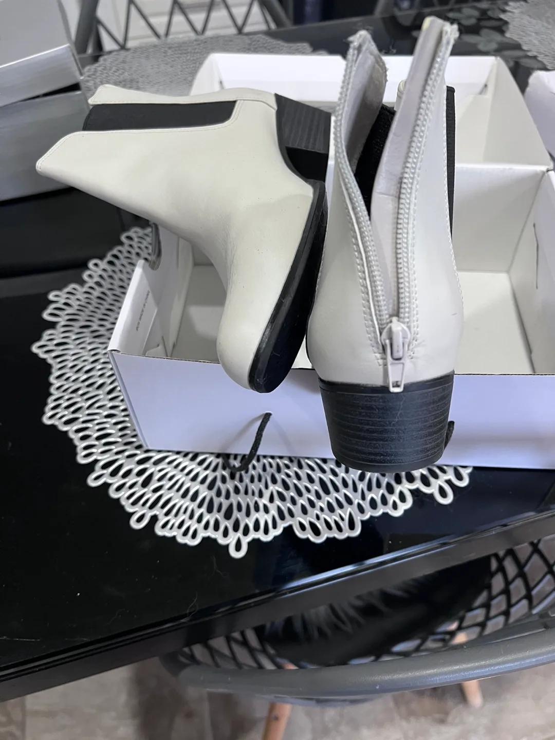 Esprit White Ankle Boots image indicator(6)