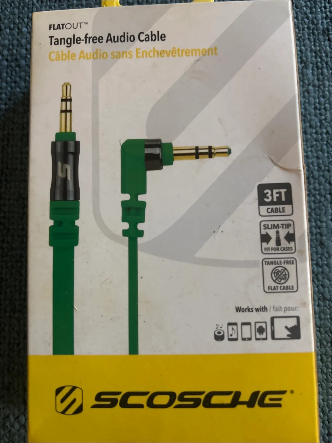 Scosche FLATOUT 3ft Audio Cable - Tangle-Free! thumbnail