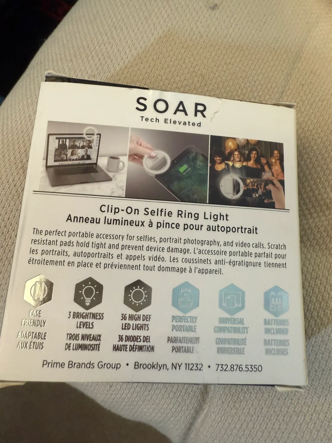 SOAR Clip-On Selfie Ring Light - New in Box! image indicator(2)
