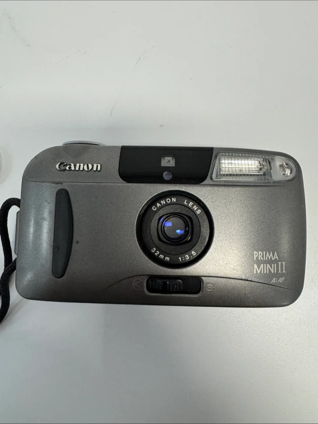 Canon Prima Mini II 32mm Film Camera thumbnail