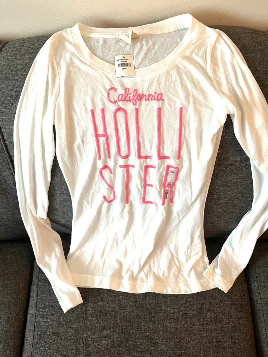 Hollister California 🇨🇦size XS thumbnail