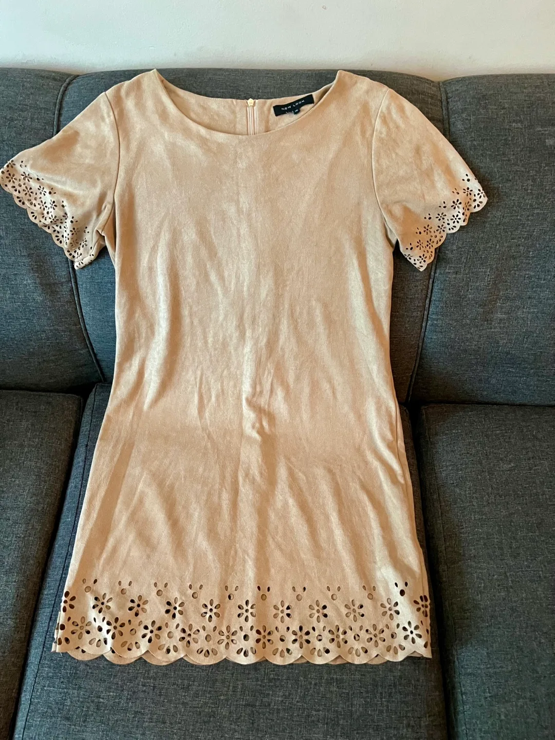 New Look Beige Dress 🇨🇦Size 10 thumbnail