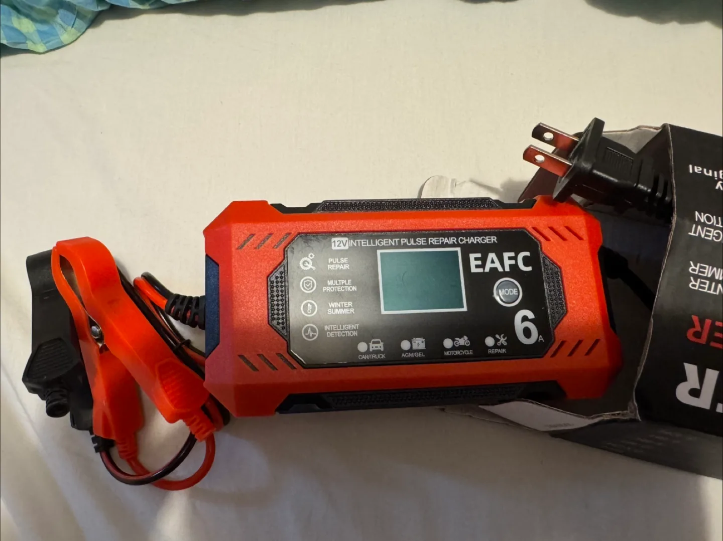 EAFC 12V 6A Battery Charger - Car, Truck, Motorcycle image indicator(4)