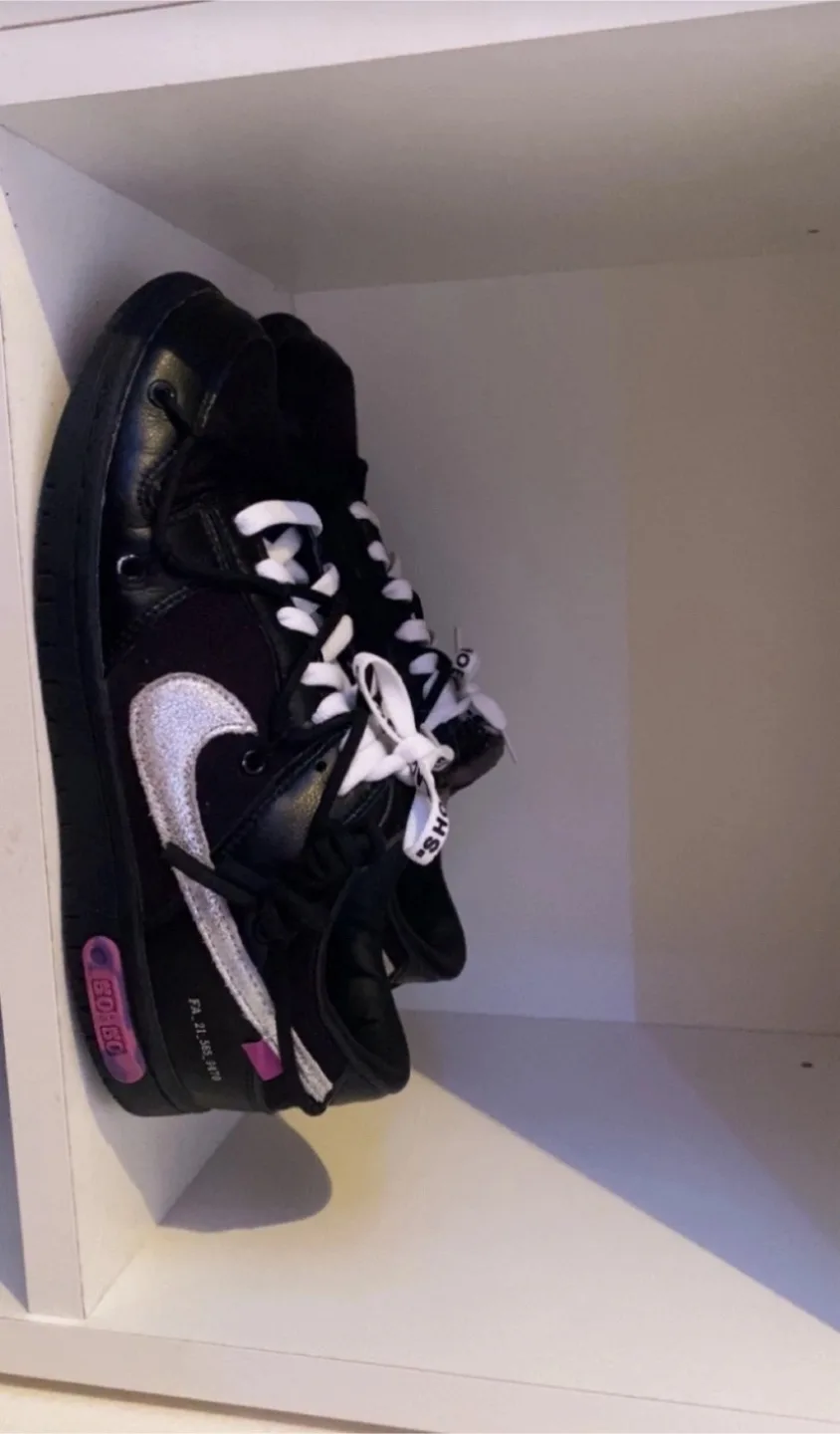 Nike Dunk Low Off-White Lot 50 Size 8 Men��’s thumbnail