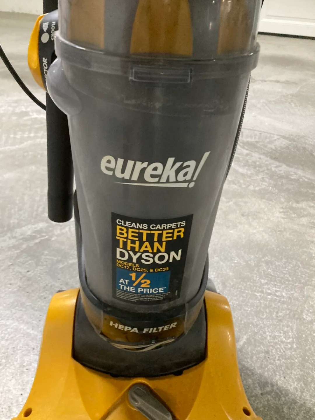 Eureka Airspeed Gold Vacuum image indicator(2)