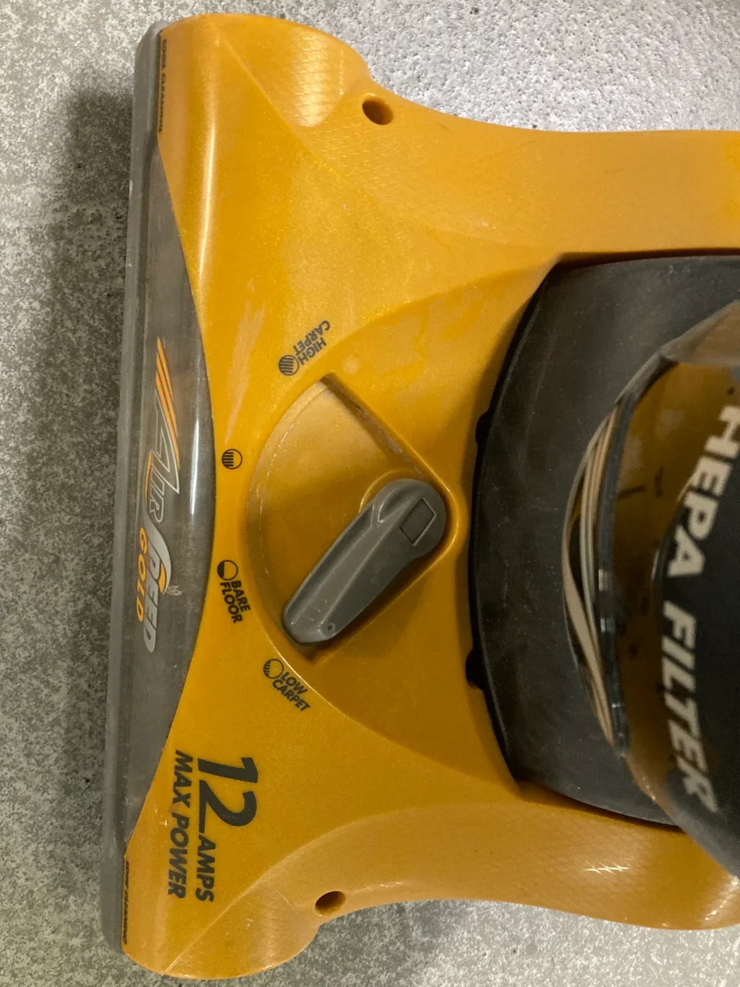 Eureka Airspeed Gold Vacuum image indicator(3)