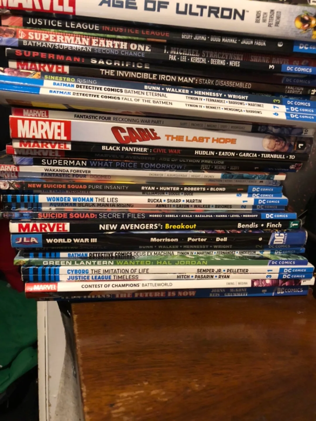 Lot of Marvel & DC Comic Books image indicator(2)