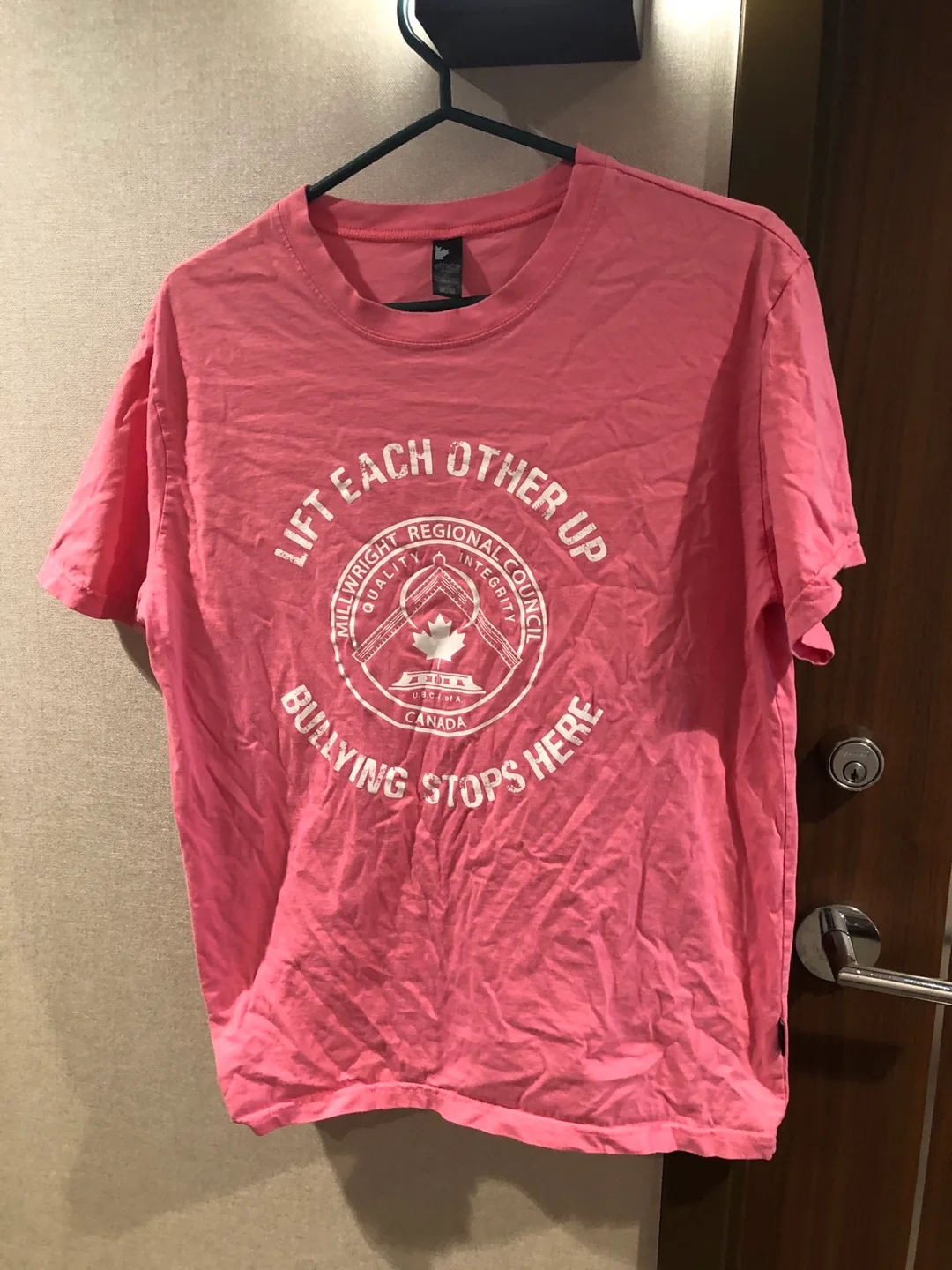 Ethica Attraction T-Shirt - Size M/M 🇨🇦 thumbnail