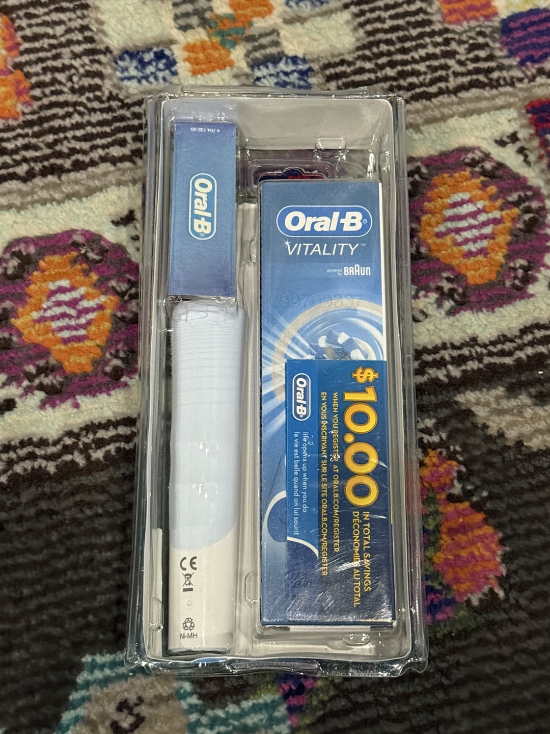 New Oral-B Vitality 3D White Rechargeable Toothbrush - photo 2