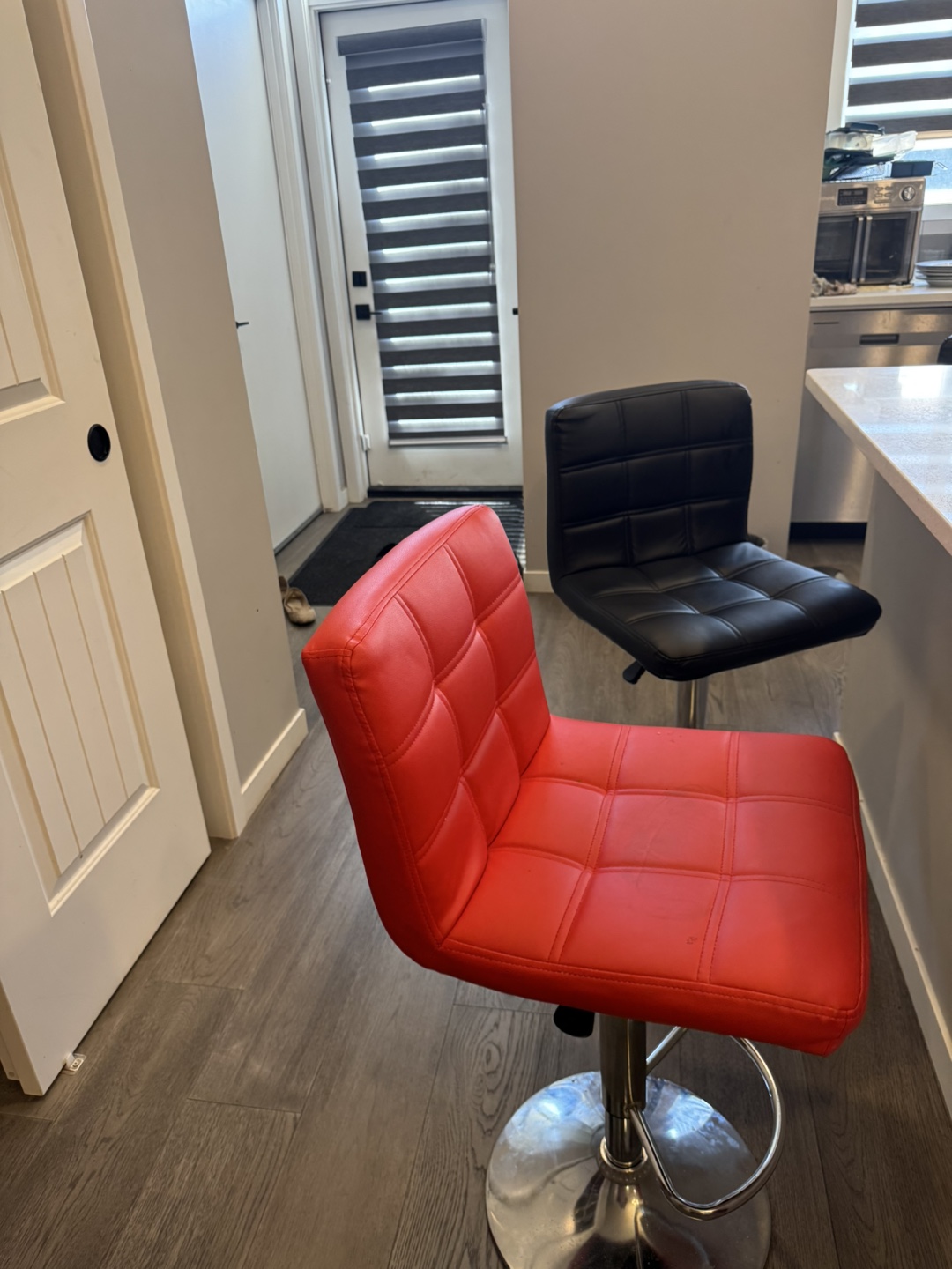 Red & Black Swivel Bar Stools - photo 3