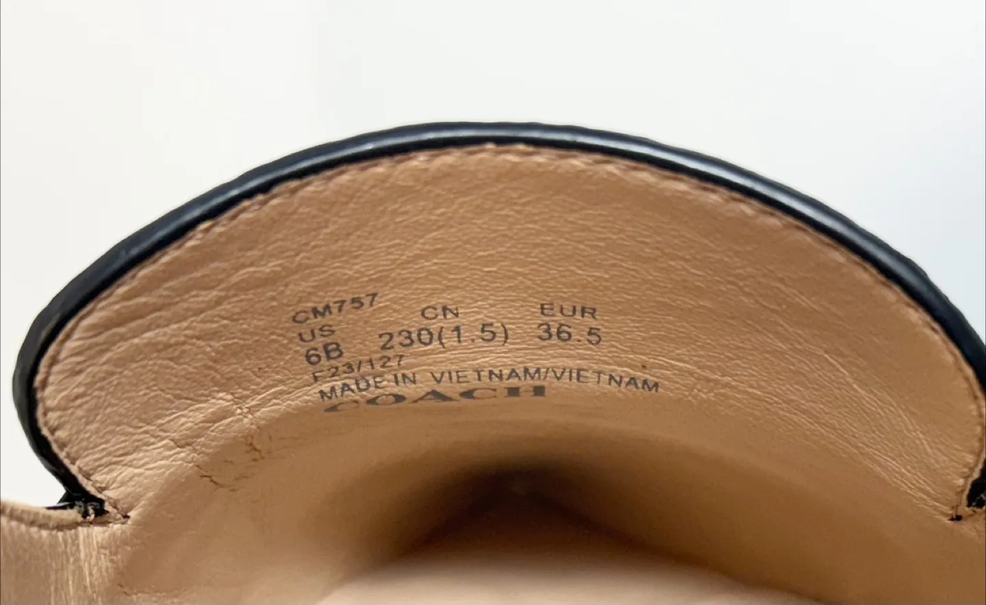 Coach Heels Black Slingback Size 6B image indicator(5)